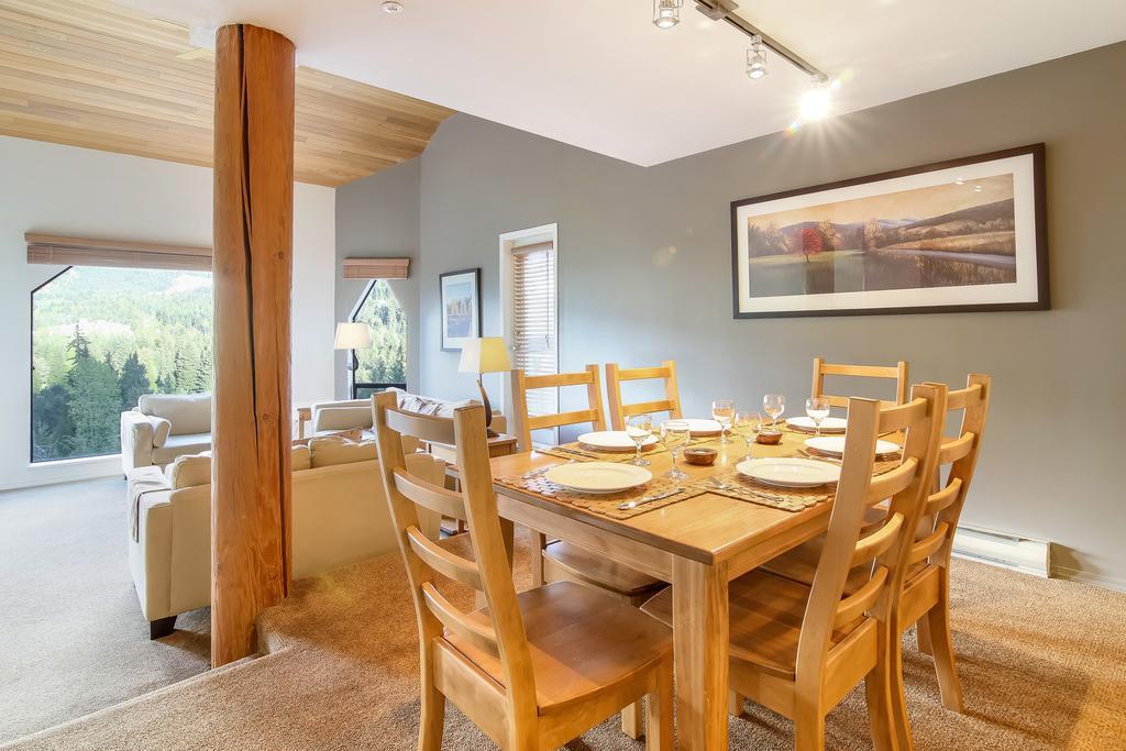 Snowbird Townhouses By Elevate Vacations 휘슬러 외부 사진